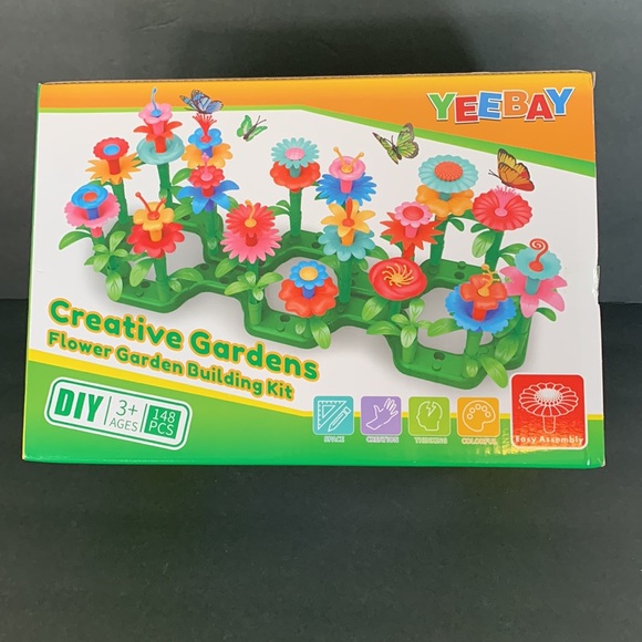 Creative Gardens Flower Arrangement Building Toy DIY Play Kit NIB Sealed Ages 3+ - Picture 2 of 16